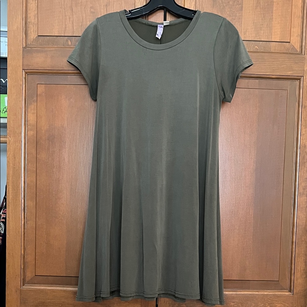 Alya Khaki Short Sleeve Swing Dress